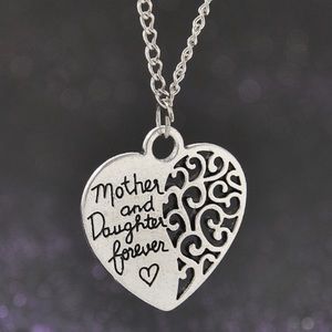 7/ $35 Fashion  Mother & Daughter FOREVER Necklace